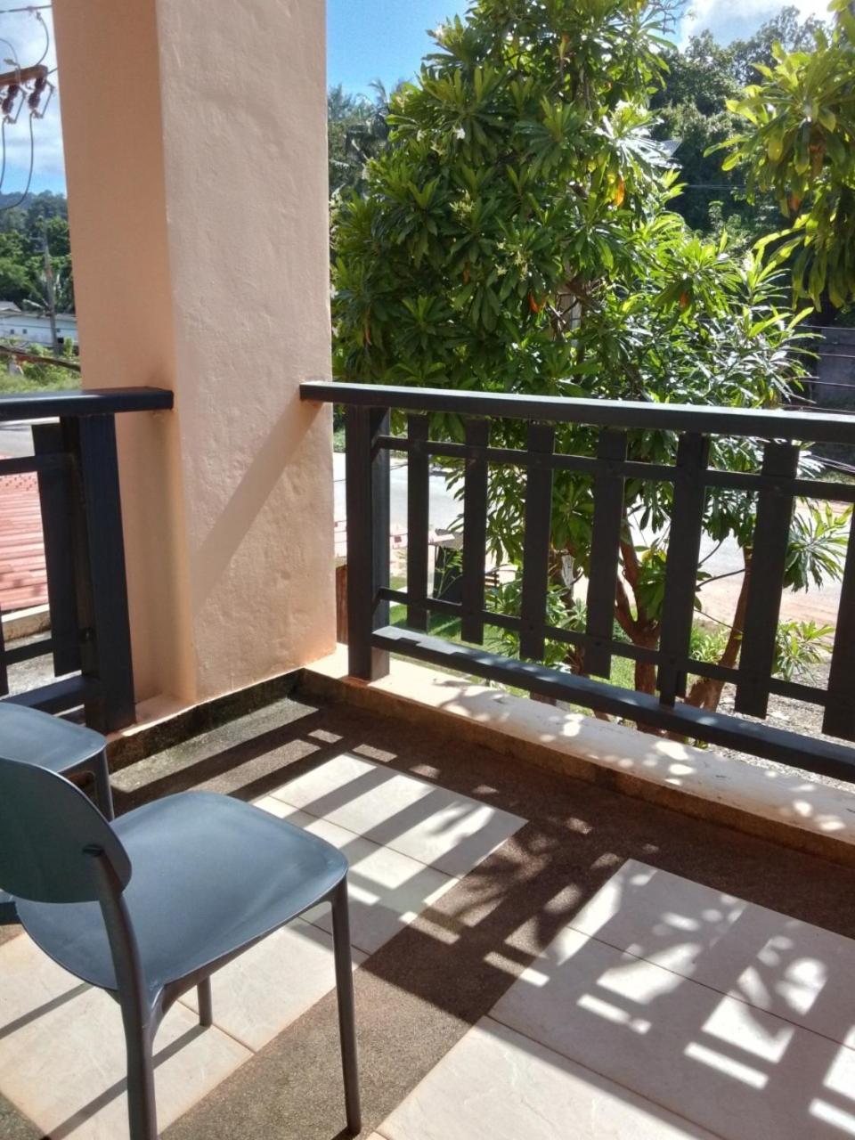 Lanta Garden Hill Resort & Apartments Ko Lanta Екстериор снимка