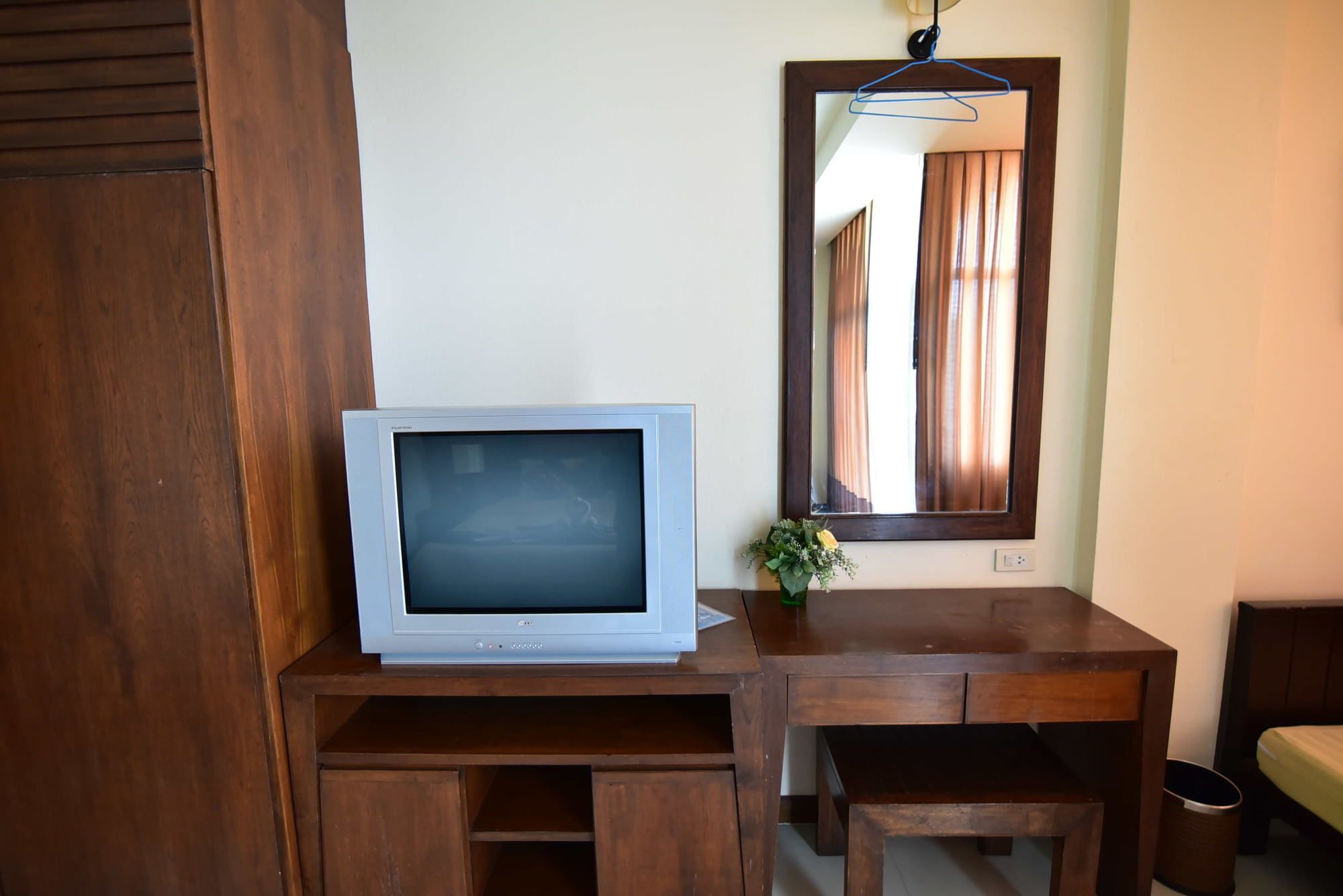 Lanta Garden Hill Resort & Apartments Ko Lanta Екстериор снимка